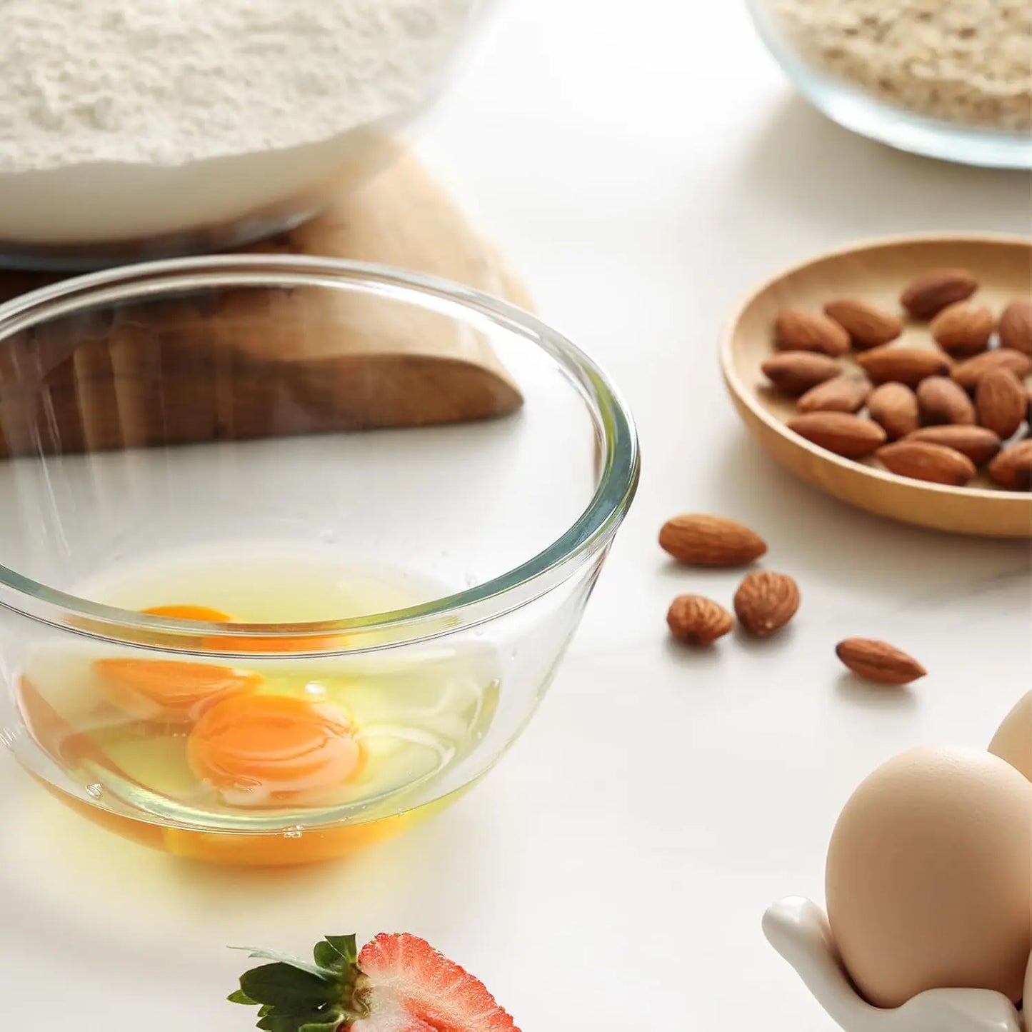 Nesting Glass Mixing Bowls Set