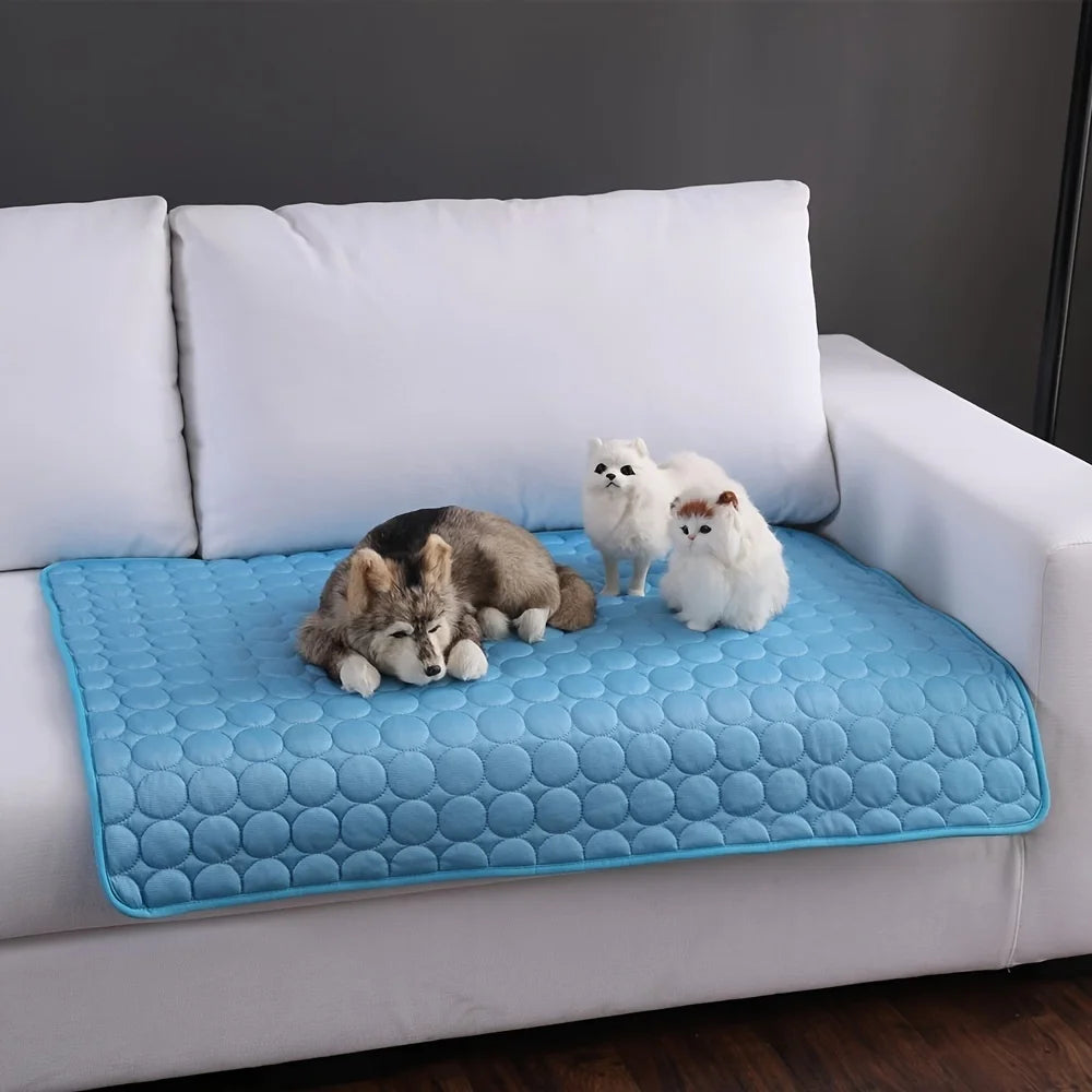 BeiYu Pet Durable Cooling Mat for Dogs and Cats Soft