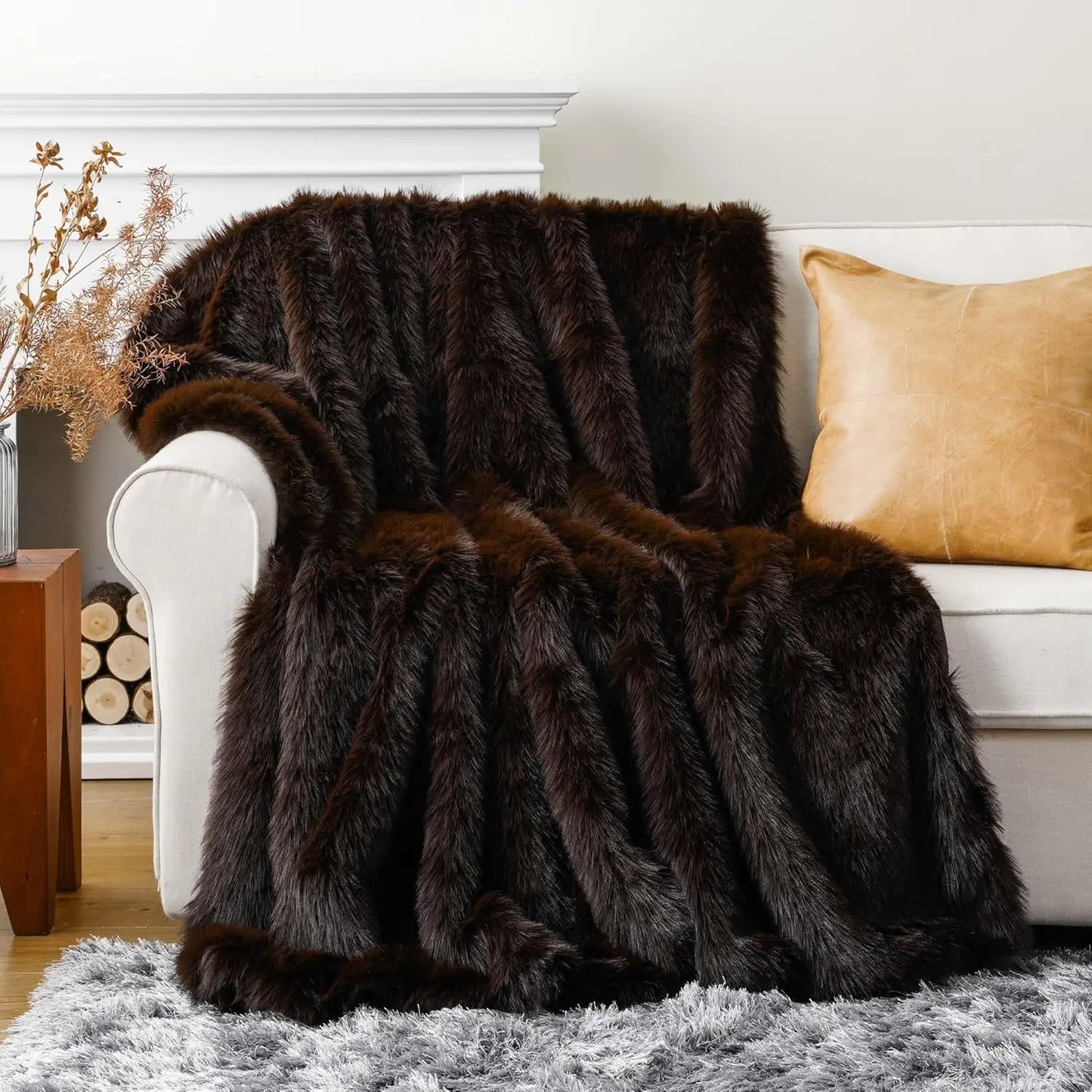 Luxury Faux Fur Throw Blanket for Bed and Home Decor