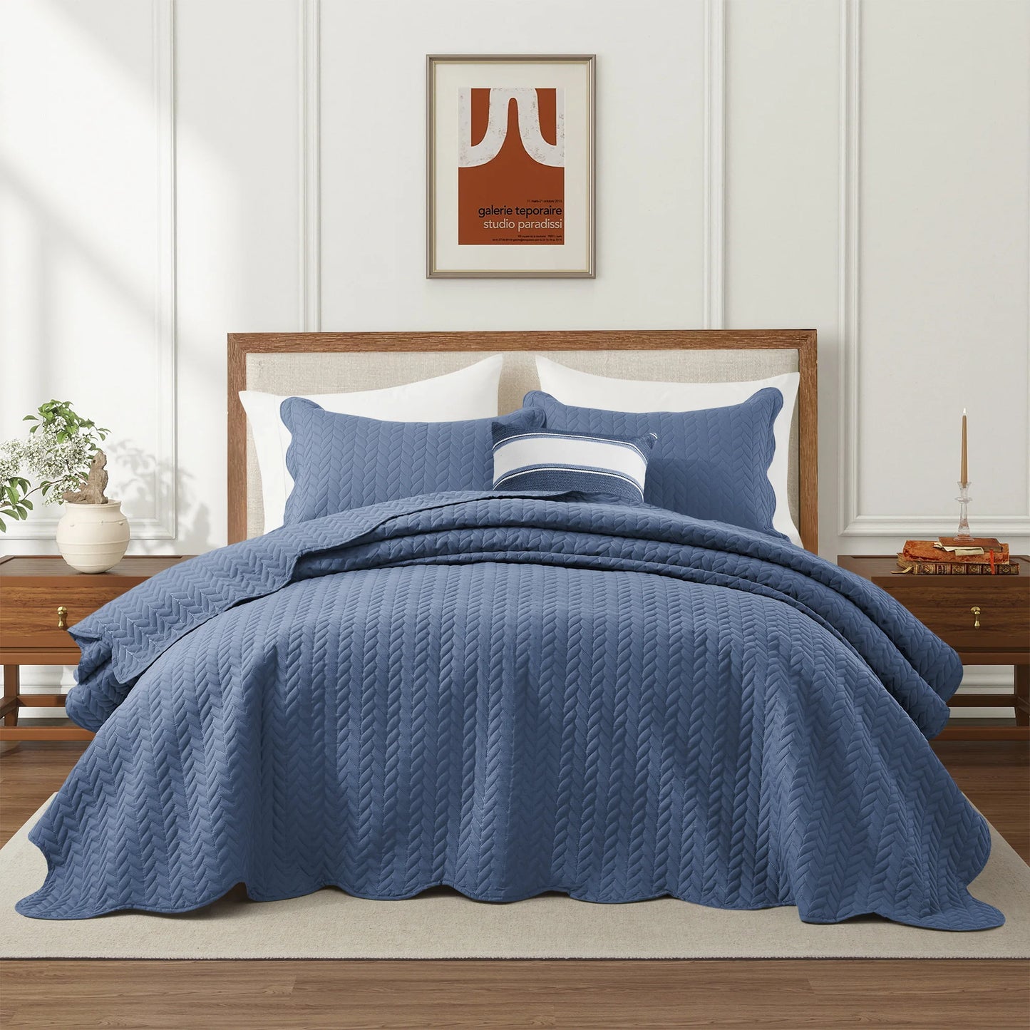 LUXEVOIR 3 Piece Cooling Microfiber Quilt Set Lightweight
