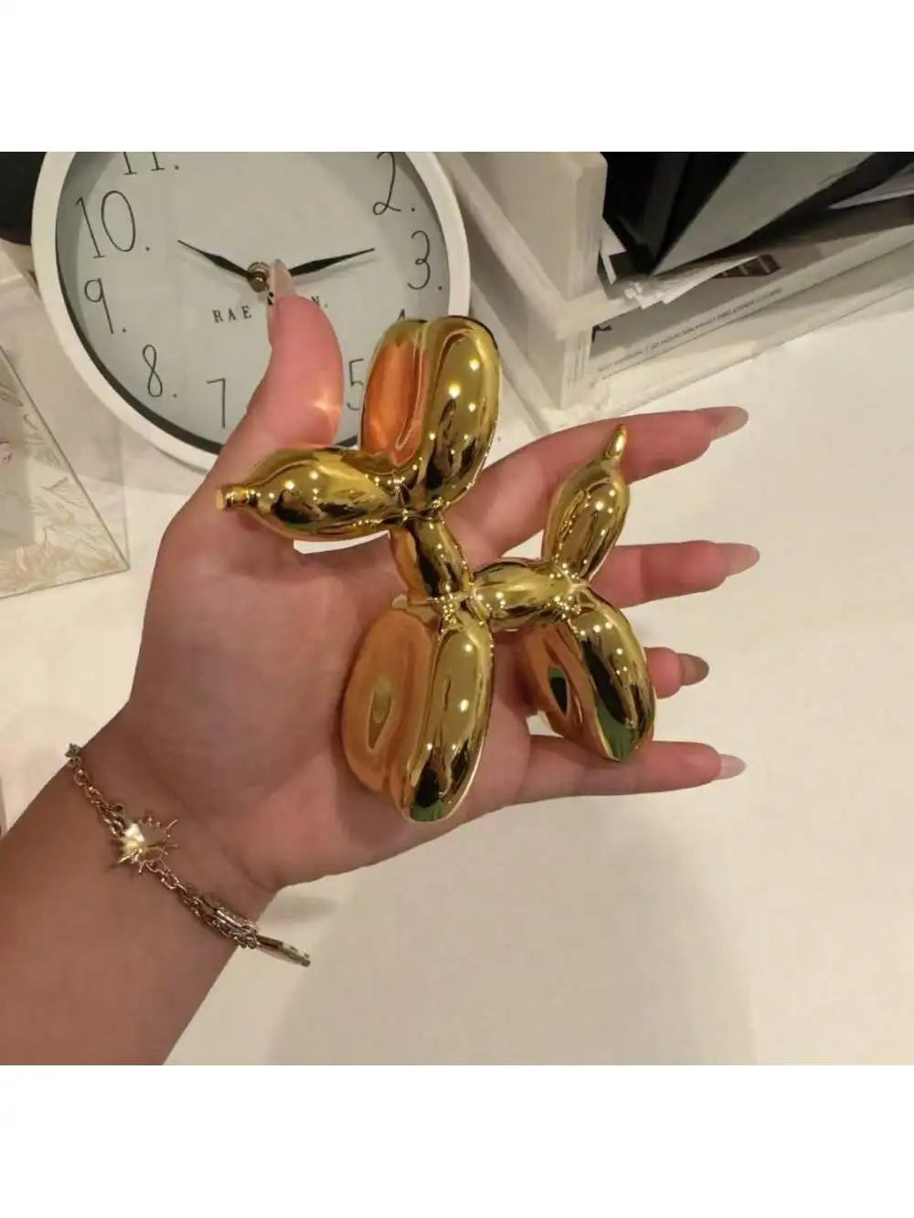 Nordic Balloon Dog Resin Sculpture For Home Decoration
