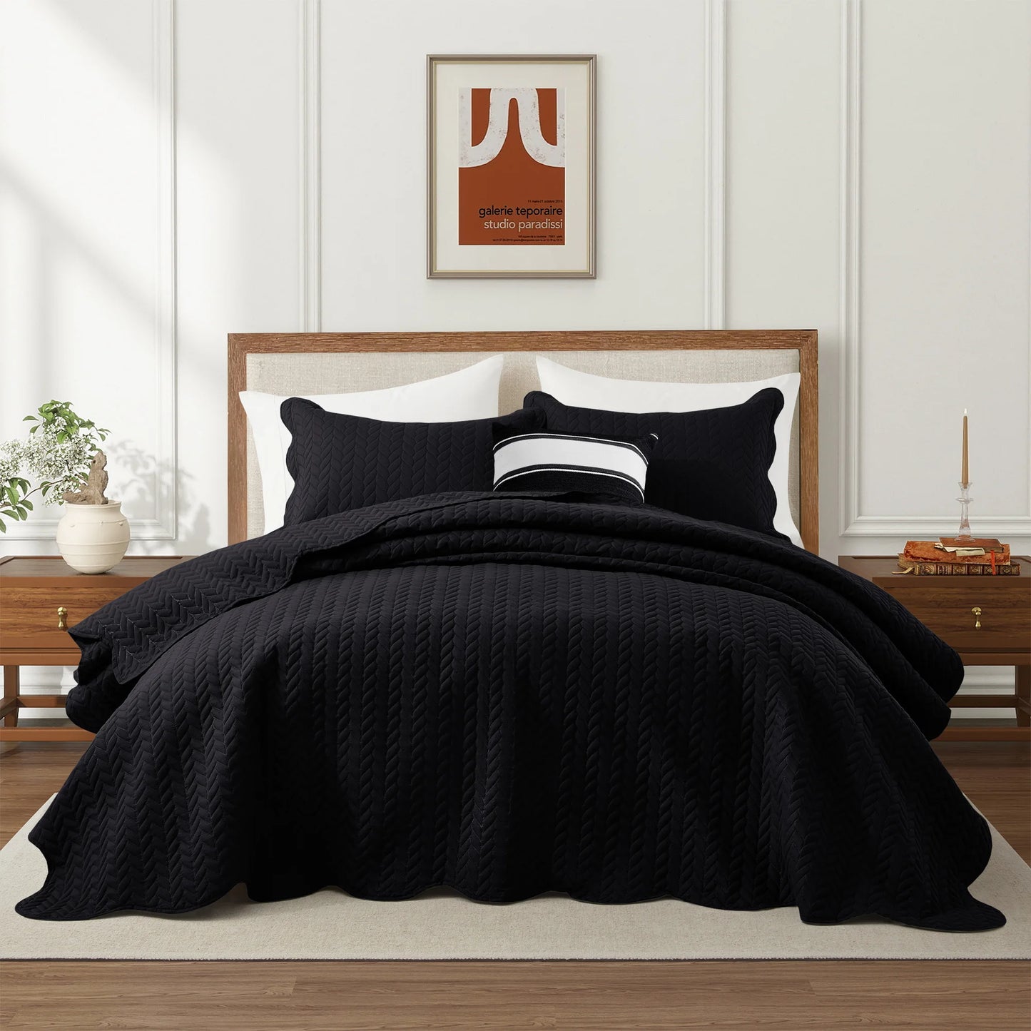 LUXEVOIR 3 Piece Cooling Microfiber Quilt Set Lightweight