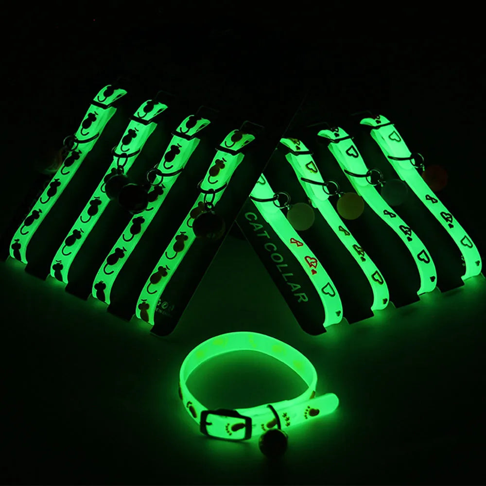 Luminous Cat Collar With Fluorescent Silicone Bell