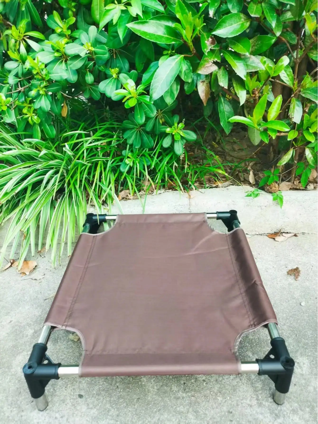 All-Season Pet Camping Bed for Cats and Dogs Elevated Portable