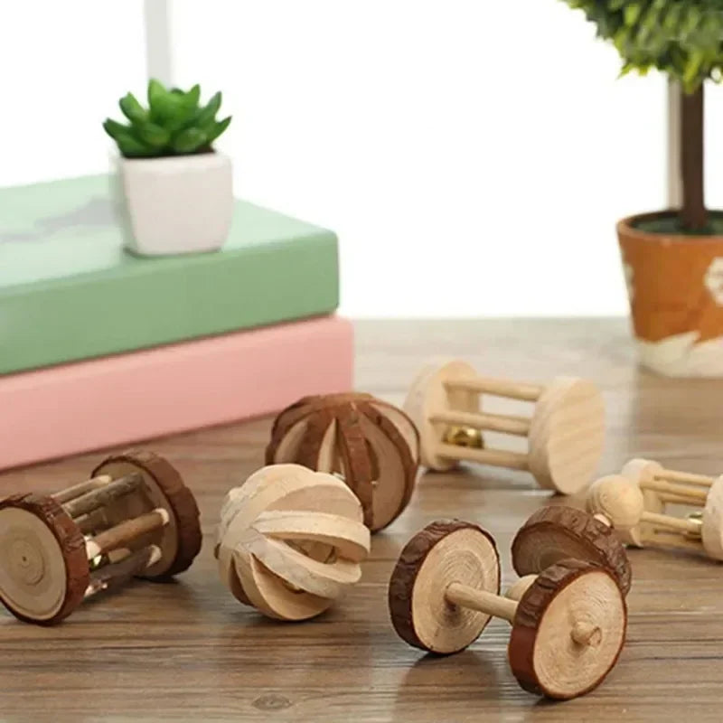 Natural Pine Wood Chew Toys For Small Pets Teeth Grinding