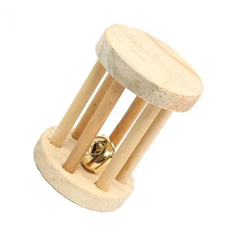 Natural Pine Wood Chew Toys For Small Pets Teeth Grinding