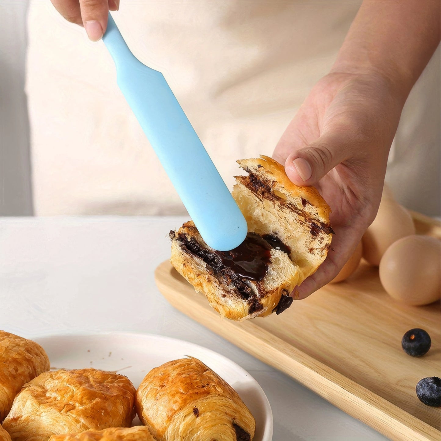 LISM Heat Resistant Silicone Scraper Spatula One Piece Kitchen Tool