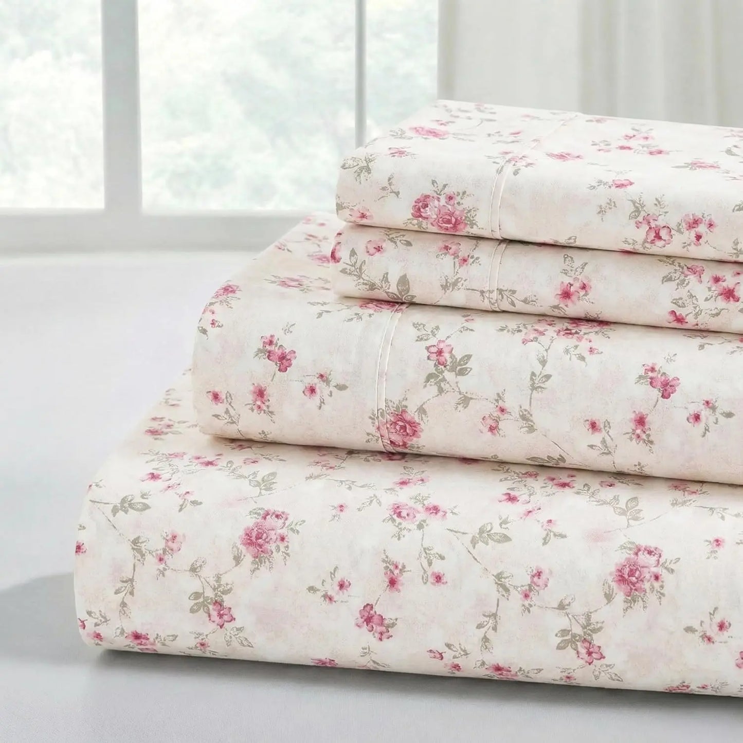 Silky Bamboo Fiber Bed Sheets Set With Flat And Fitted