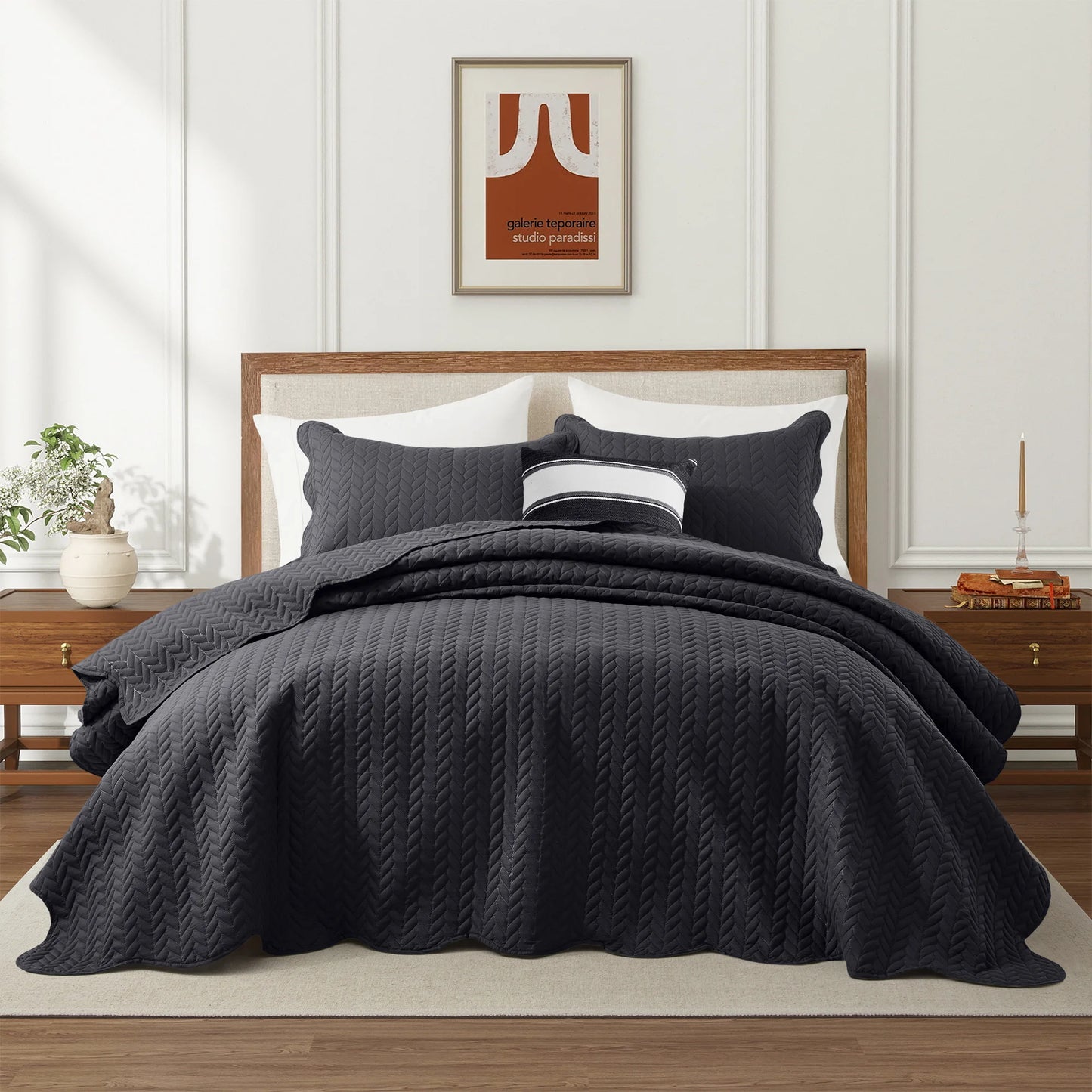 LUXEVOIR 3 Piece Cooling Microfiber Quilt Set Lightweight