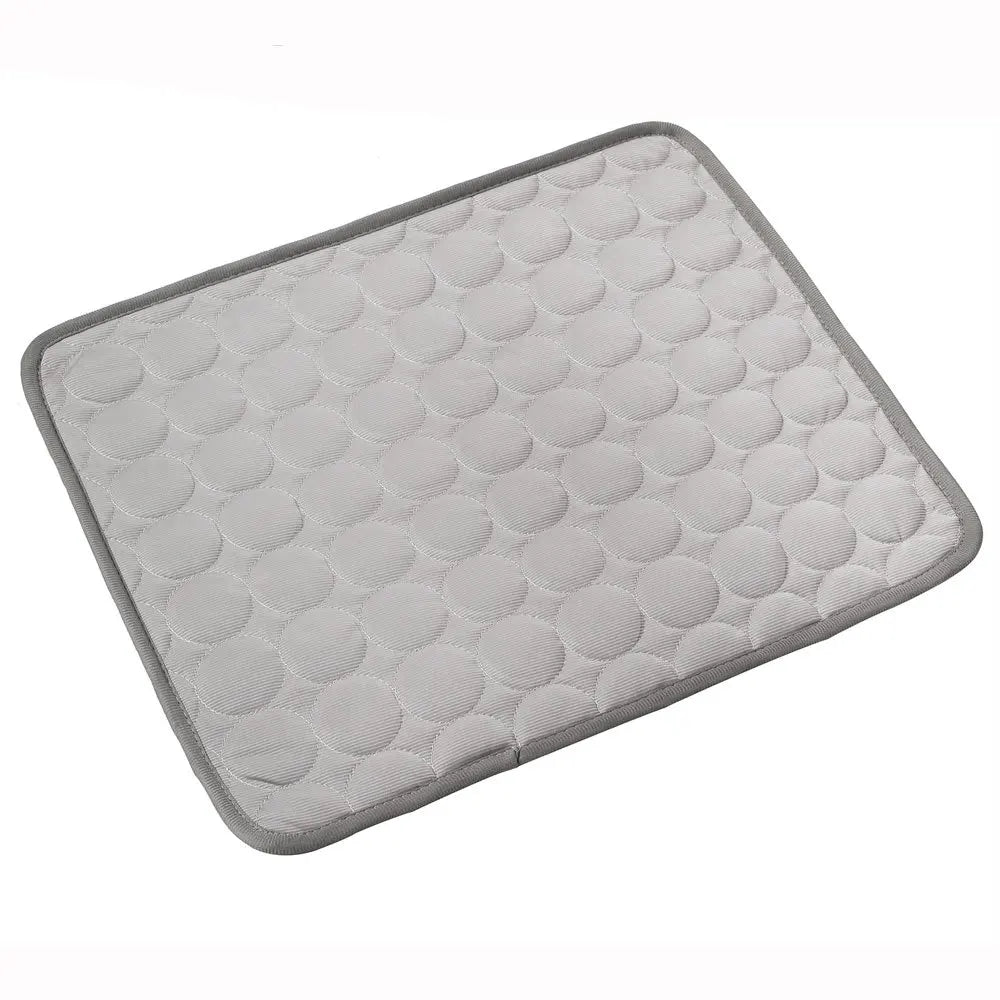 BeiYu Pet Durable Cooling Mat for Dogs and Cats Soft